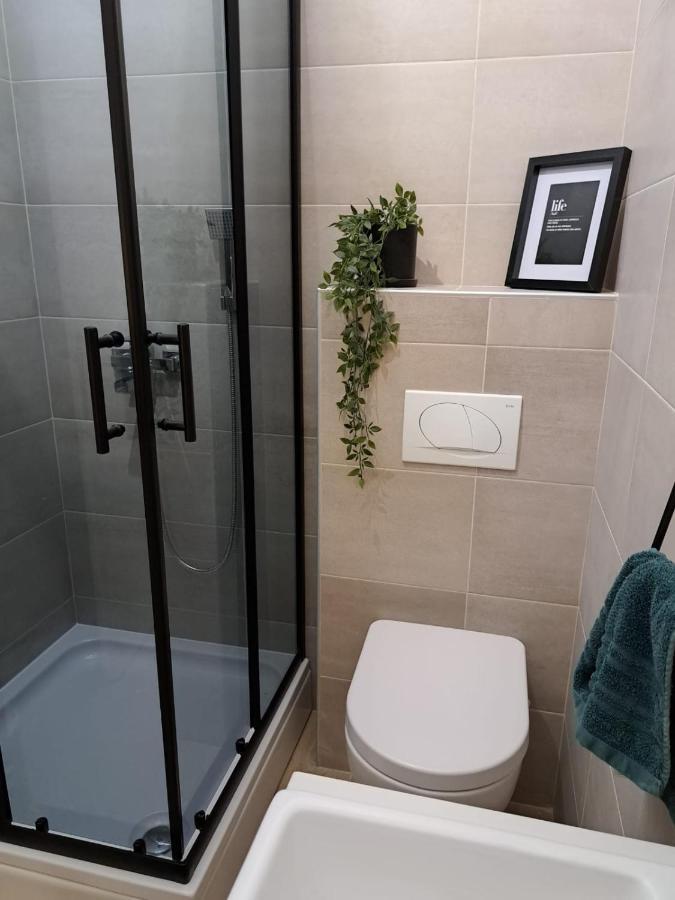 Appartamento Studio Apartman Maris Zara Esterno foto